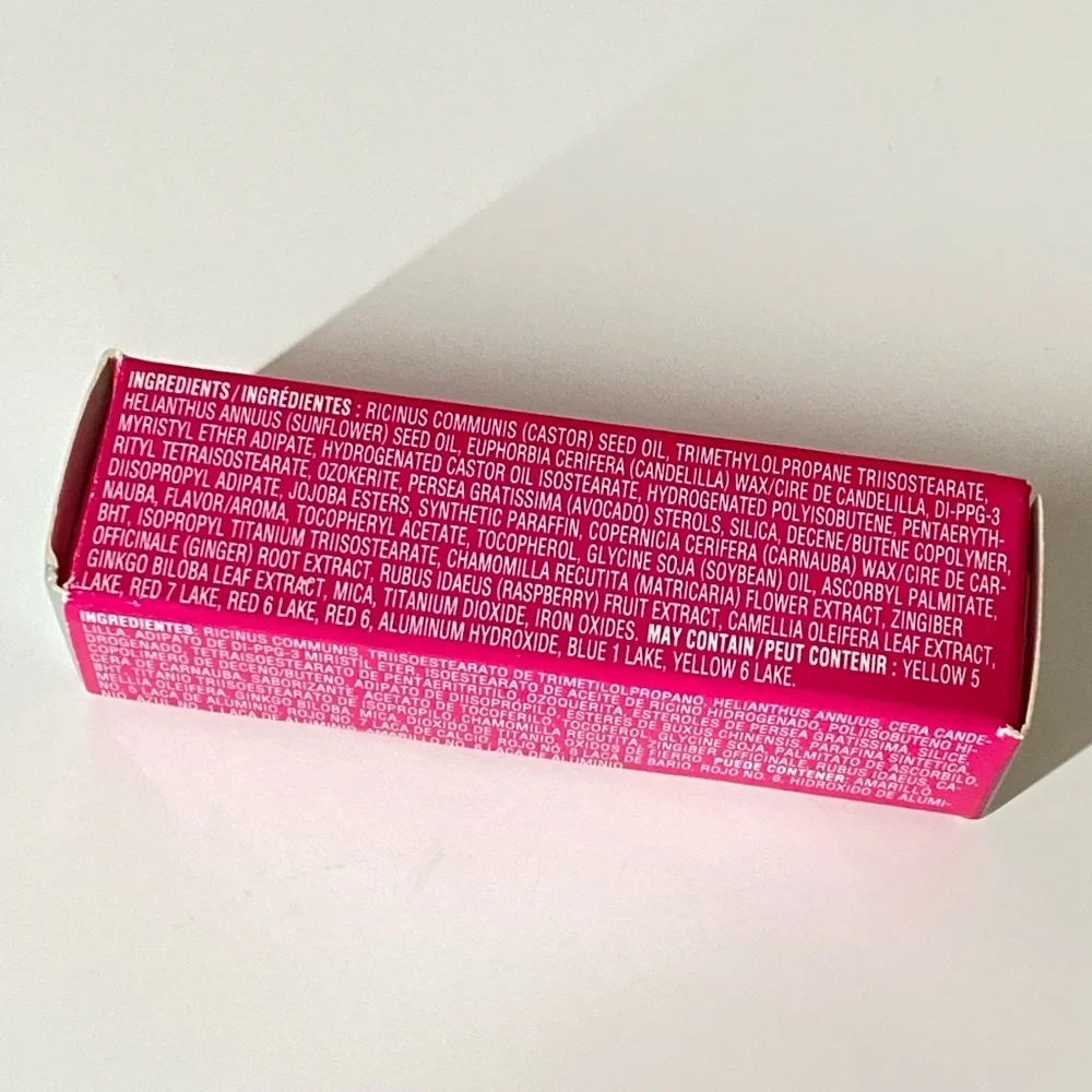 Mary Kay signature luscious color lipstick berry dawn - Picture 5 of 6
